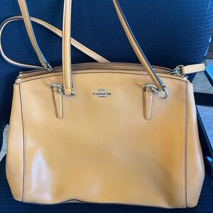 Coach tote